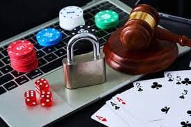 Pengguna memantau pertandingan sepak bola dan taruhan langsung di platform rusabet88